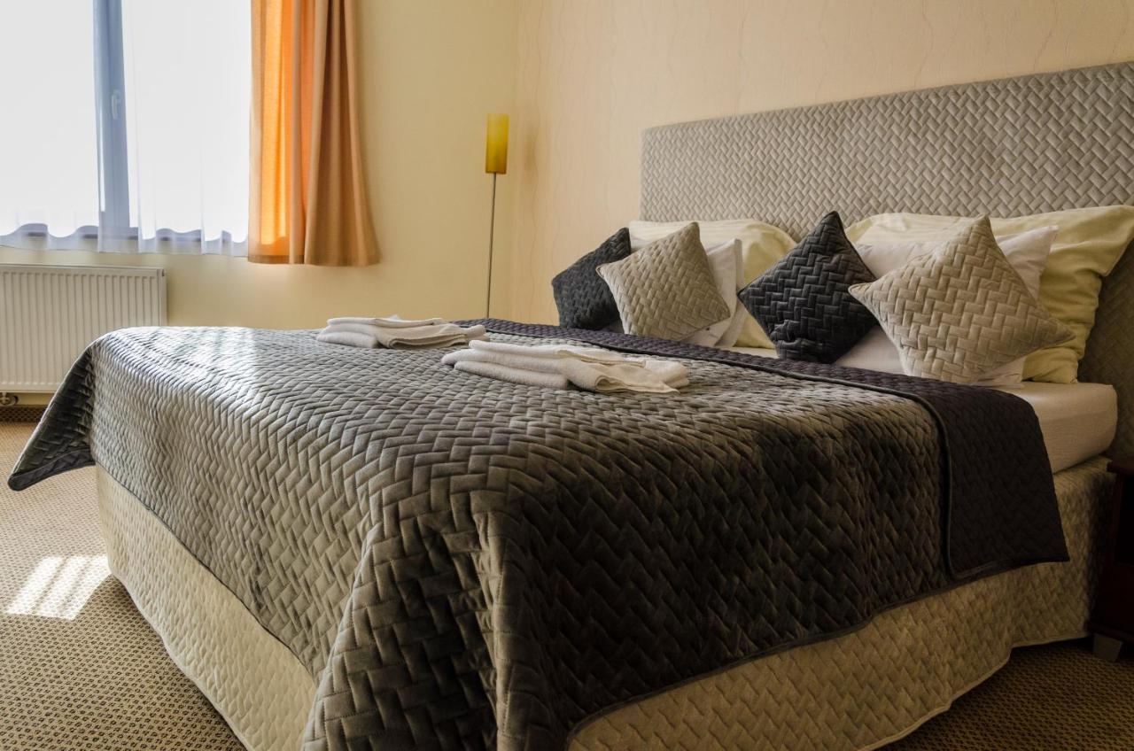 Hotel Rokoko Kösice Dış mekan fotoğraf